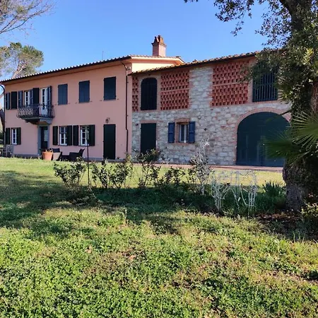 Villa Regina Elena Vittoria *