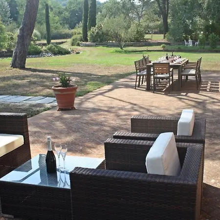 Villa Regina Elena Vittoria Porcari