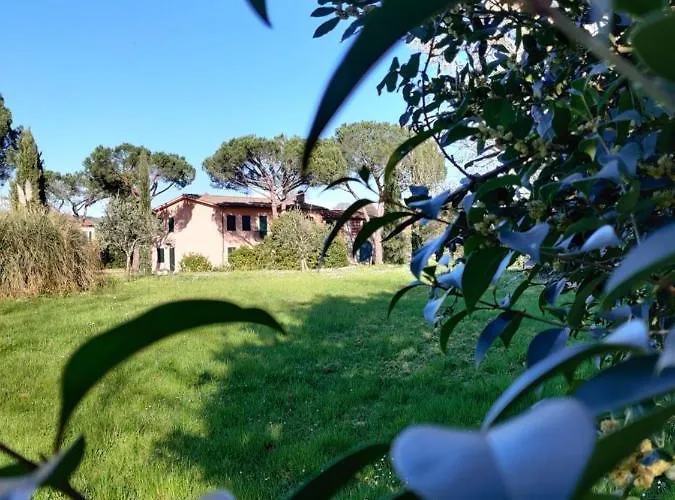 Regina Elena Vittoria Villa Porcari