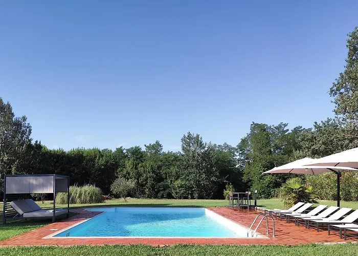 Regina Elena Vittoria Villa *