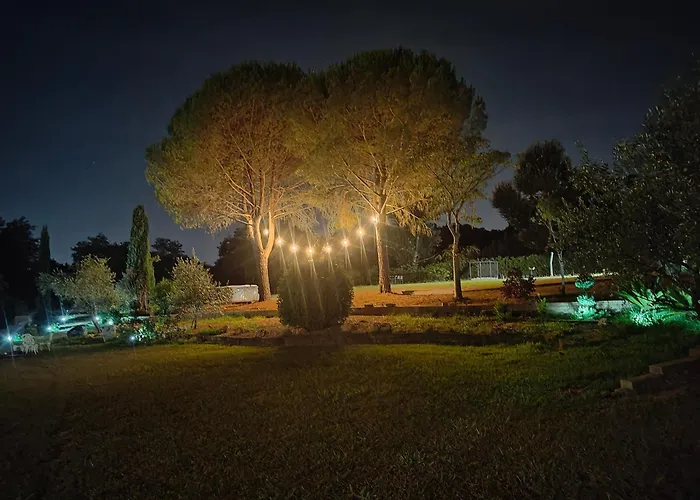 Villa Regina Elena Vittoria *